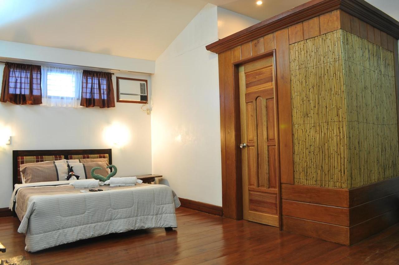 Cocoloco Beach Resort Manoc-Manoc Bilik gambar
