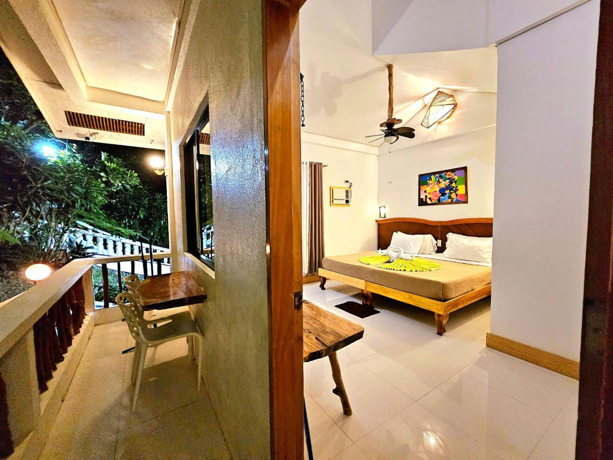 Cocoloco Beach Resort Manoc-Manoc Luaran gambar