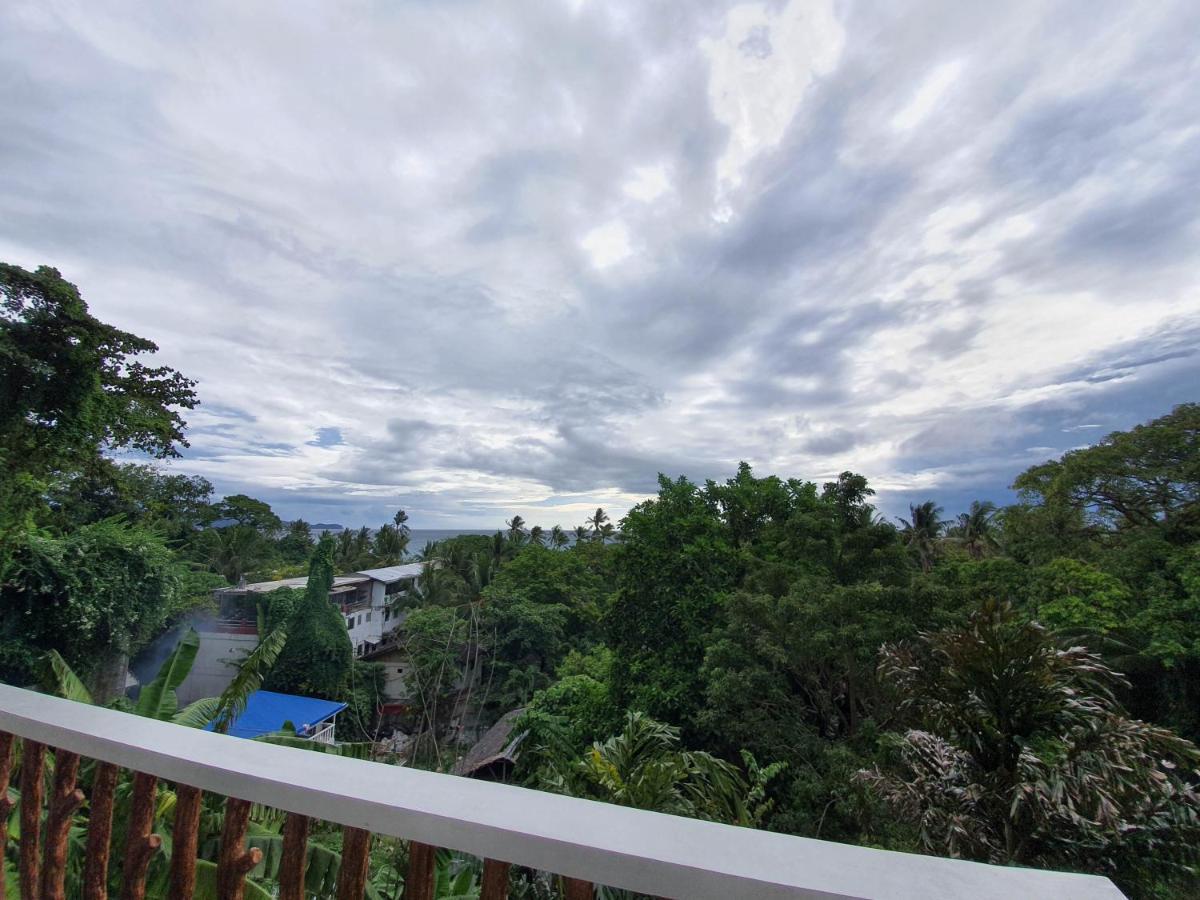 Cocoloco Beach Resort Manoc-Manoc Luaran gambar
