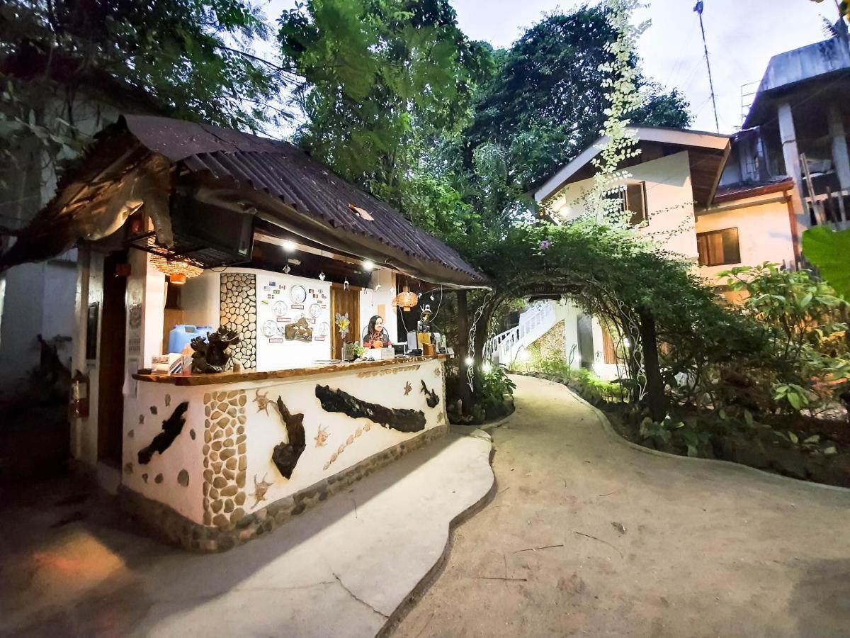 Cocoloco Beach Resort Manoc-Manoc Luaran gambar