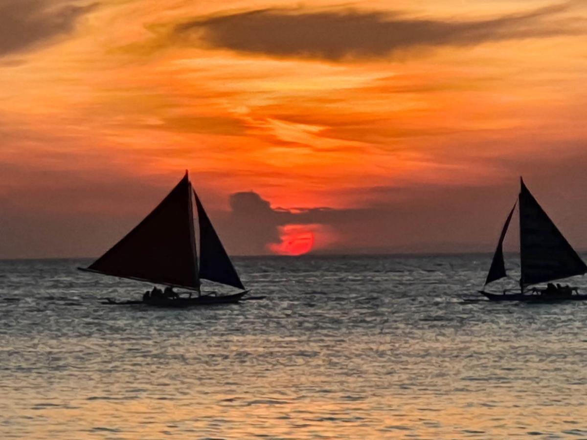 Cocoloco Beach Resort Manoc-Manoc Luaran gambar
